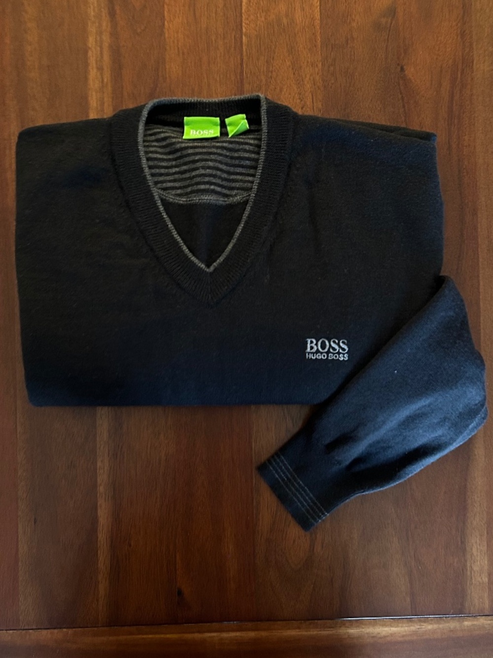 HUGO BOSS Green Label Men’s V-Neck Sweater - Black/Grey Stripes - Size Small